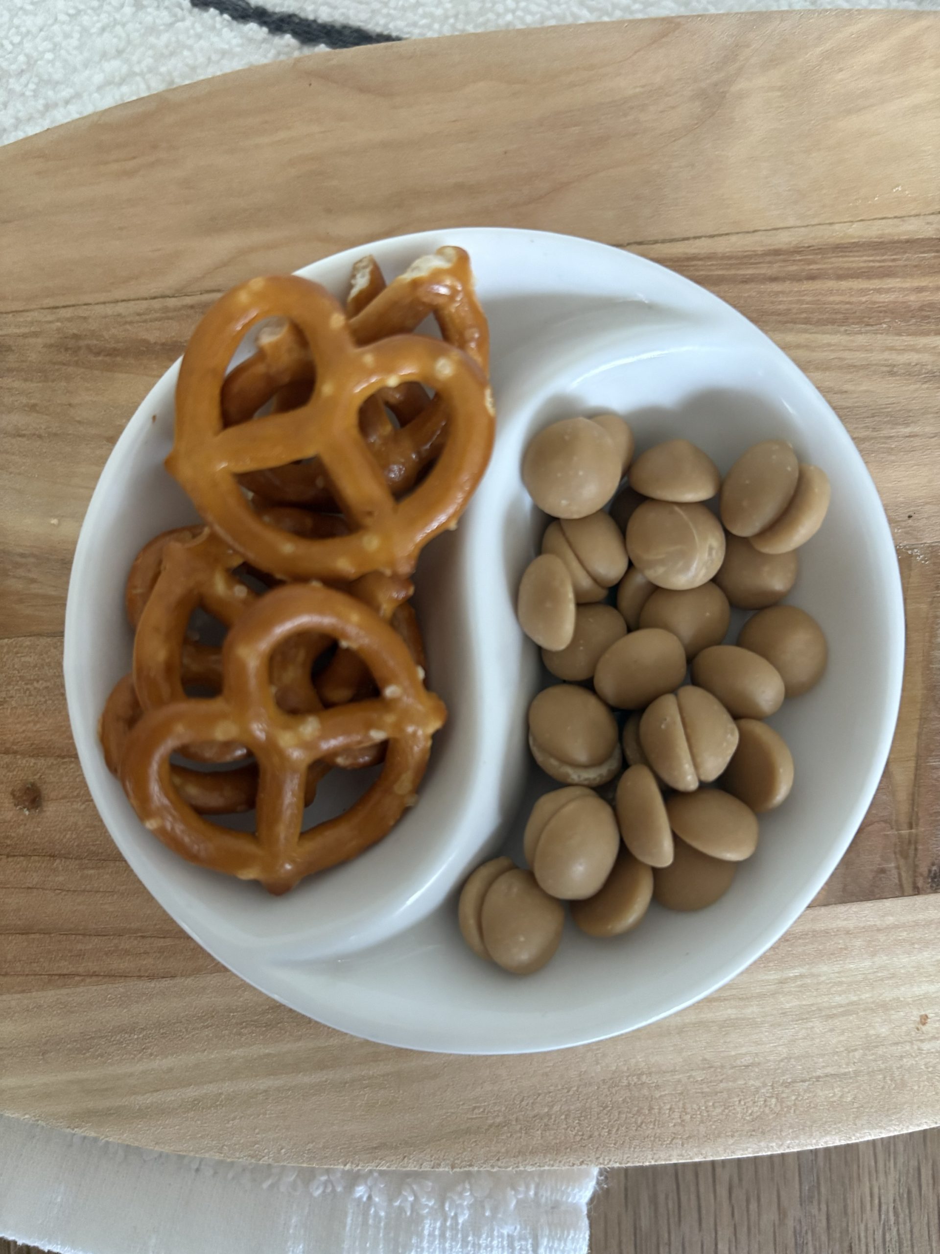 The Caramel Pretzel Crumble (10 Cookies) - Image 2